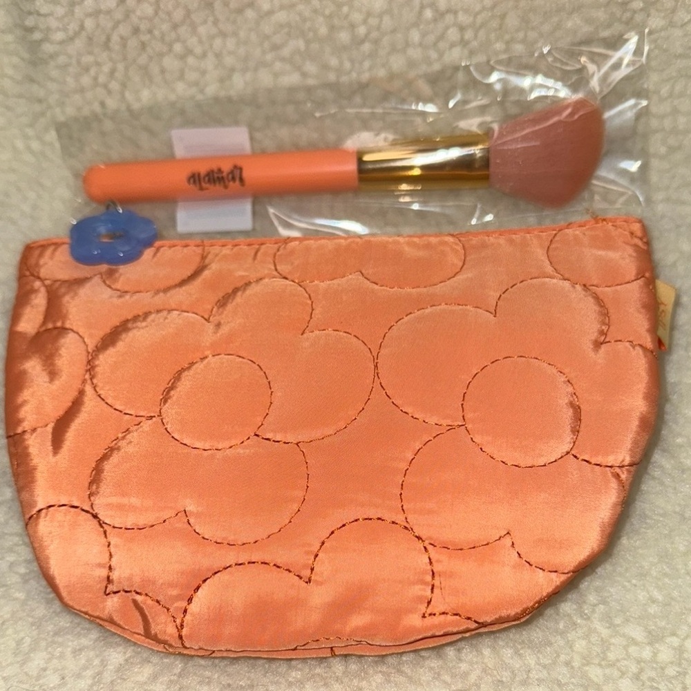 Orange Cosmetic Floral Embroidered Pouch & Alarmar Orange Cosmetic Cheek Brush
